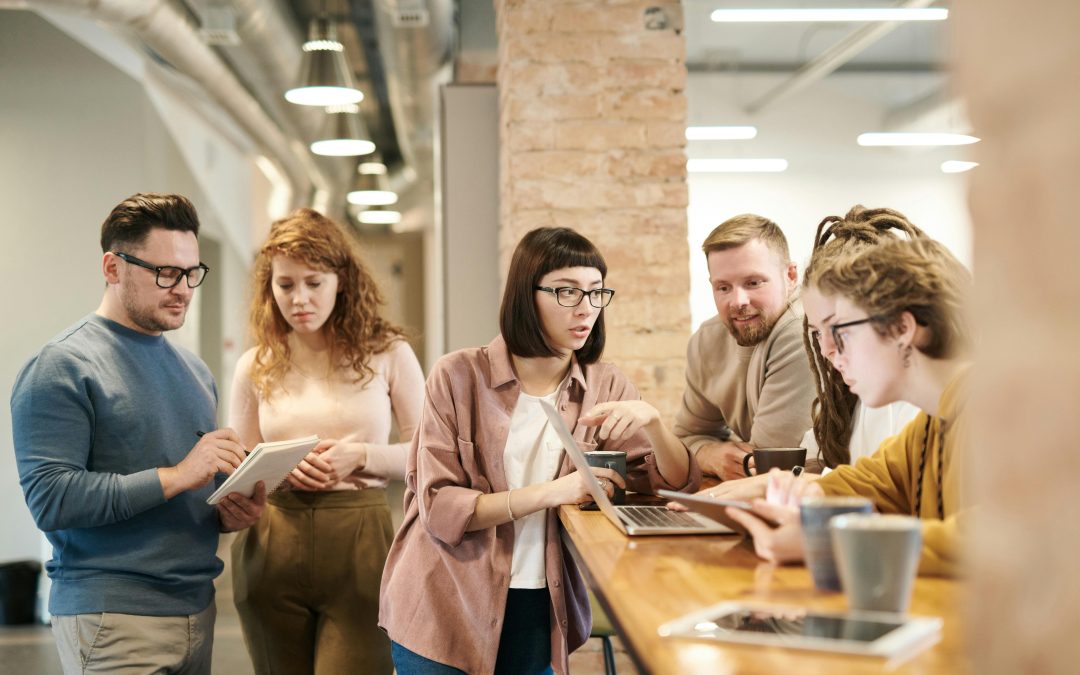 Guide to the Daily Scrum Stand Up Meetings